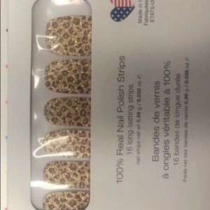 Colorstreet nail strips